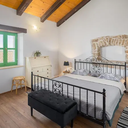 3 Bedroom Lovely In
